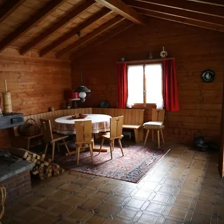 Idyllisches Haus Mit Garten, Buro Und Kamin Bern
